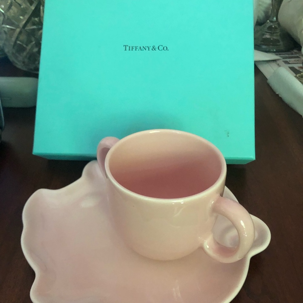 Tiffany Tots Pinky Pig plate and cup set